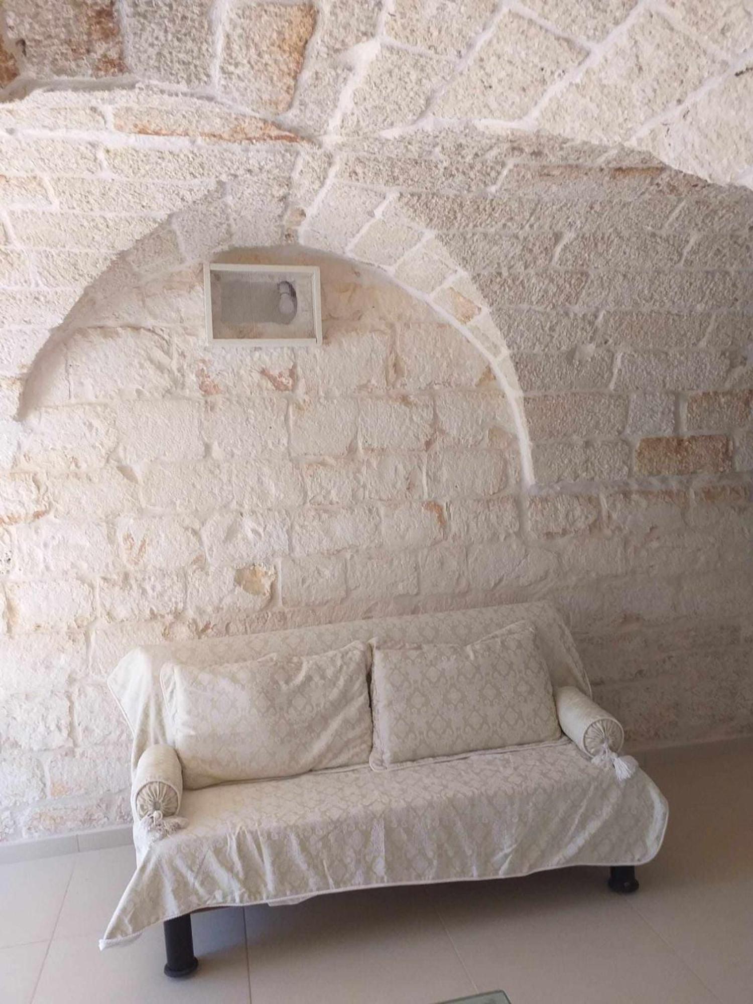 Lamia Tolla Trullo By Tripostuni Ostuni Exterior foto