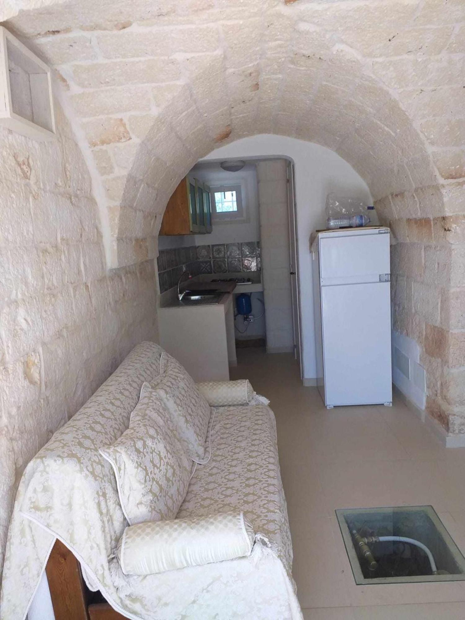 Lamia Tolla Trullo By Tripostuni Ostuni Exterior foto